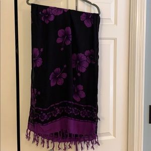 Black and purple sarong
